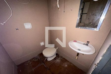 Casa para alugar com 280m², 3 quartos e 3 vagasBanheiro Externo