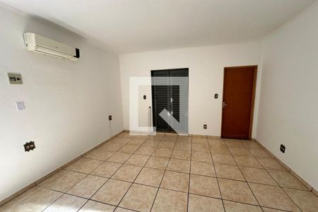 Casa para alugar com 280m², 3 quartos e 3 vagasSuíte