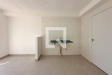 Apartamento à venda com 38m², 2 quartos e sem vaga Apartamento à venda com 38m², 2 quartos e sem vagaCozinha e Área de Serviço