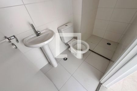 Apartamento à venda com 38m², 2 quartos e sem vaga Apartamento à venda com 38m², 2 quartos e sem vagaBanheiro