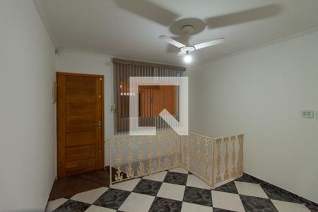 Sala de casa para alugar com 3 quartos, 160m² em Parque Tomas Saraiva, São Paulo