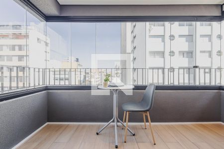 Apartamento à venda com 51m², 1 quarto e sem vagaVaranda