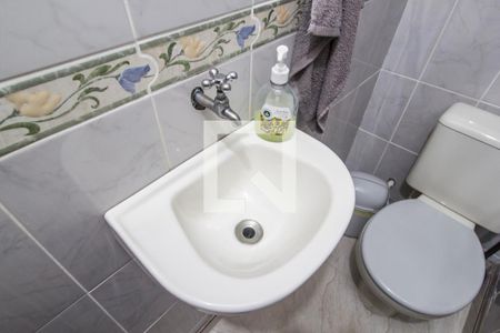 Casa à venda com 242m², 3 quartos e 2 vagasDetalhe do banheiro