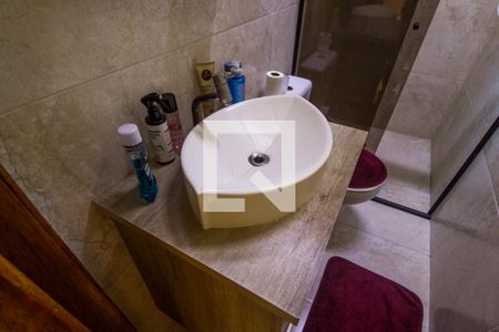 Casa à venda com 242m², 3 quartos e 2 vagasDetalhe do Banheiro da Suite