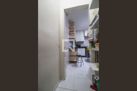 Casa à venda com 242m², 3 quartos e 2 vagasDespensa