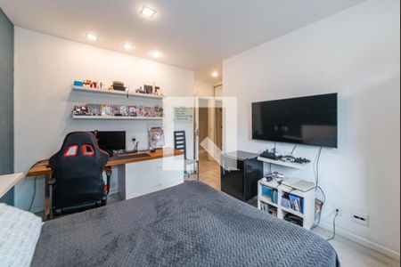 Apartamento à venda com 220m², 5 quartos e 3 vagasSuíte 2