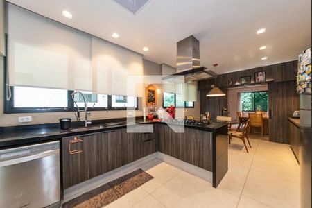 Apartamento à venda com 220m², 5 quartos e 3 vagasCozinha