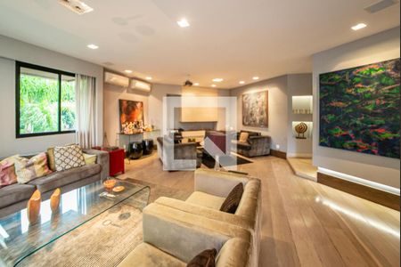 Apartamento à venda com 220m², 5 quartos e 3 vagasSala