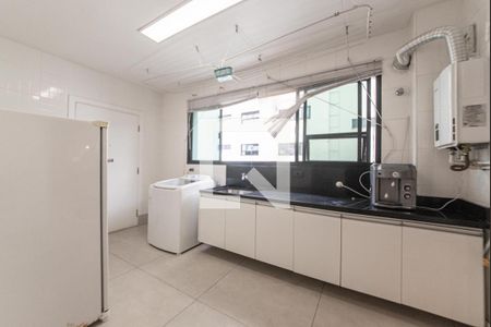 Apartamento à venda com 220m², 5 quartos e 3 vagasÁrea de Serviço