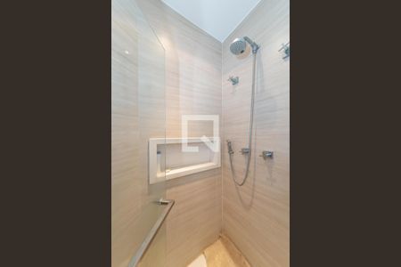 Apartamento à venda com 220m², 5 quartos e 3 vagasBanheiro da Suíte 2