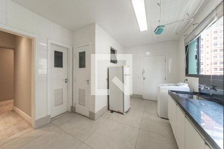 Apartamento à venda com 220m², 5 quartos e 3 vagasÁrea de Serviço