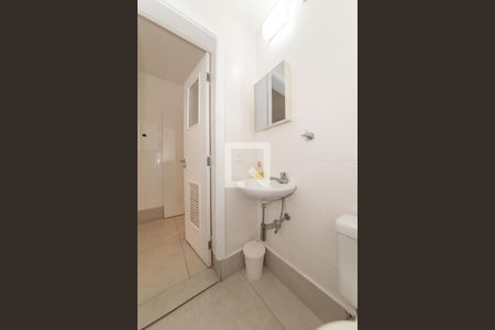 Apartamento à venda com 220m², 5 quartos e 3 vagasBanheiro de Serviço