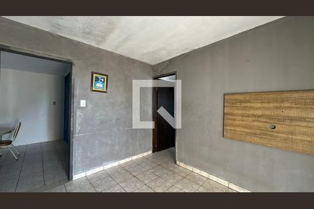 Sala de casa para alugar com 3 quartos, 140m² em Sítio Cercado, Curitiba