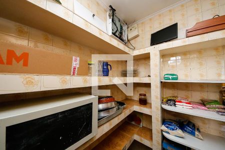 Casa à venda com 300m², 4 quartos e 6 vagasDispensa Cozinha