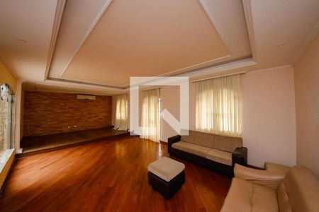 Sala de casa para alugar com 4 quartos, 300m² em Vila Prudente, São Paulo