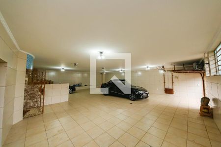 Casa à venda com 300m², 4 quartos e 6 vagasGaragem
