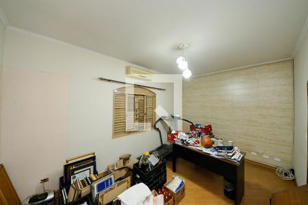 Casa à venda com 300m², 4 quartos e 6 vagasSuíte