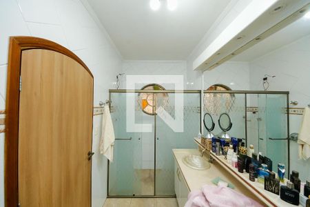 Casa à venda com 300m², 4 quartos e 6 vagasBanheiro Suíte