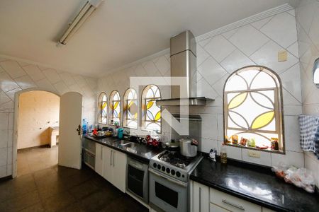 Casa à venda com 300m², 4 quartos e 6 vagasCozinha