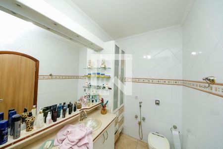 Casa à venda com 300m², 4 quartos e 6 vagasBanheiro Suíte