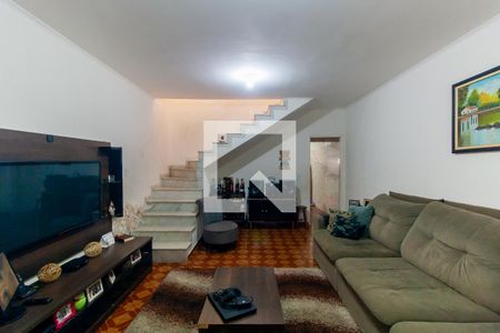 Casa à venda com 200m², 3 quartos e 2 vagasSala