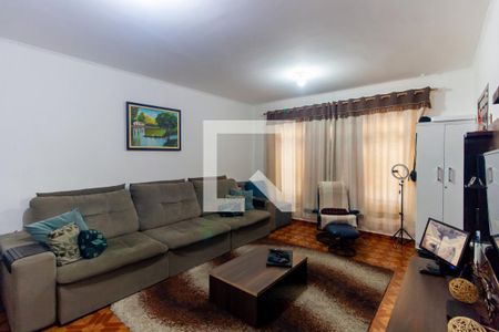 Casa à venda com 200m², 3 quartos e 2 vagasSala
