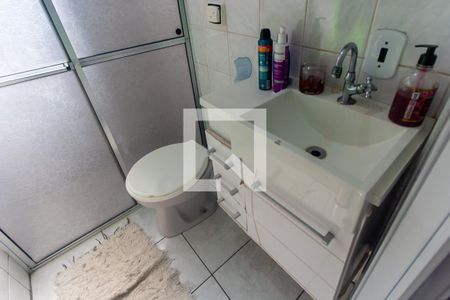 Casa à venda com 200m², 3 quartos e 2 vagasBanheiro 2