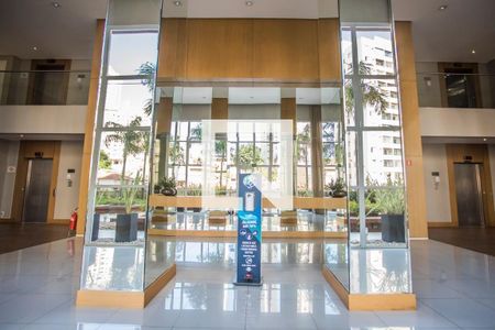 Apartamento à venda com 68m², 2 quartos e 2 vagasHall Social