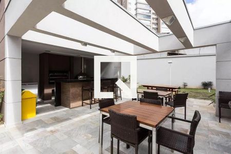 Apartamento à venda com 68m², 2 quartos e 2 vagasChurrasqueira