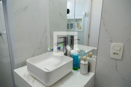 Apartamento à venda com 68m², 2 quartos e 2 vagasBanheiro da Suíte