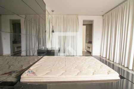 Apartamento à venda com 115m², 1 quarto e 1 vagaSuíte