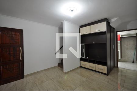 Sala de casa de condomínio para alugar com 2 quartos, 80m² em Vila Medeiros, São Paulo