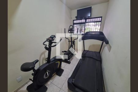 Apartamento à venda com 105m², 3 quartos e 2 vagas Apartamento à venda com 105m², 3 quartos e 2 vagasÁrea comum - Academia