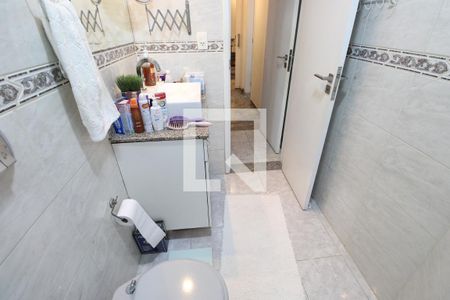 Apartamento à venda com 105m², 3 quartos e 2 vagasBanheiro da Suíte