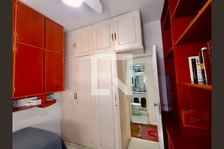 Apartamento à venda com 120m², 3 quartos e sem vagaQuarto