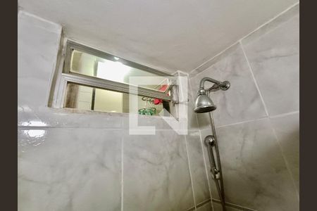 Apartamento à venda com 120m², 3 quartos e sem vagaSuíte banheiro 