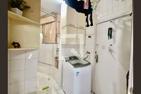 Apartamento à venda com 120m², 3 quartos e sem vagaÁrea serviço 