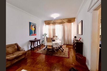 Apartamento à venda com 120m², 3 quartos e sem vagaSala