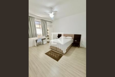 Apartamento à venda com 120m², 3 quartos e sem vagaSuíte