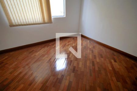 Sala – Detalhe piso de apartamento para alugar com 3 quartos, 90m² em Cidade Nova, Belo Horizonte