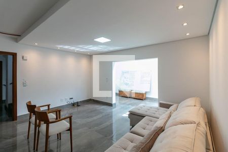 Sala de apartamento à venda com 3 quartos, 135m² em Barreiro, Belo Horizonte