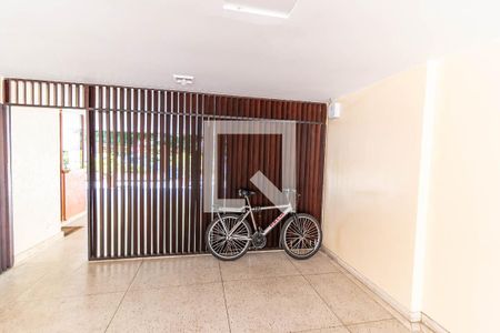 Apartamento à venda com 73m², 2 quartos e 1 vagaÁrea comum