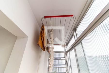 Apartamento à venda com 73m², 2 quartos e 1 vagaÁrea de Serviço