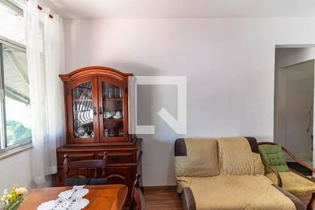 Apartamento à venda com 73m², 2 quartos e 1 vagaSala