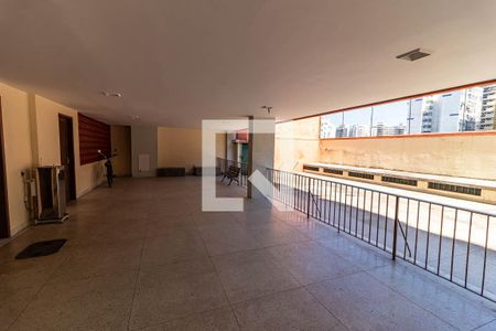 Apartamento à venda com 73m², 2 quartos e 1 vagaÁrea comum