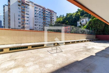 Apartamento à venda com 73m², 2 quartos e 1 vagaÁrea comum