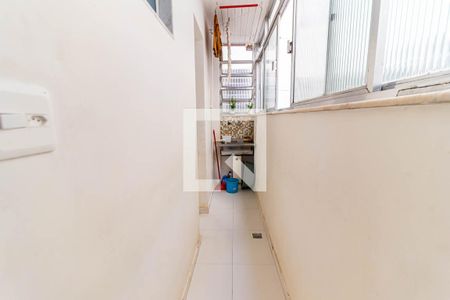 Apartamento à venda com 73m², 2 quartos e 1 vagaÁrea de Serviço