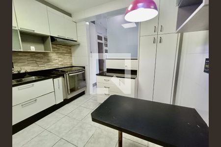 Apartamento à venda com 120m², 3 quartos e sem vagaCopa Cozinha