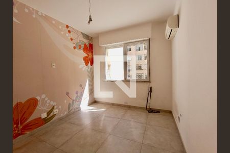 Apartamento à venda com 120m², 3 quartos e sem vagaQuarto 1