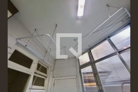 Apartamento à venda com 120m², 3 quartos e sem vagaÁrea serviço